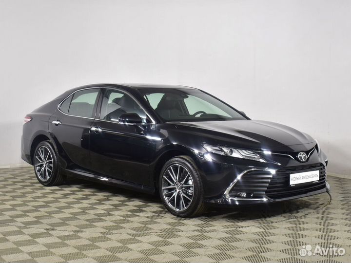 Toyota Camry 2.5 AT, 2022