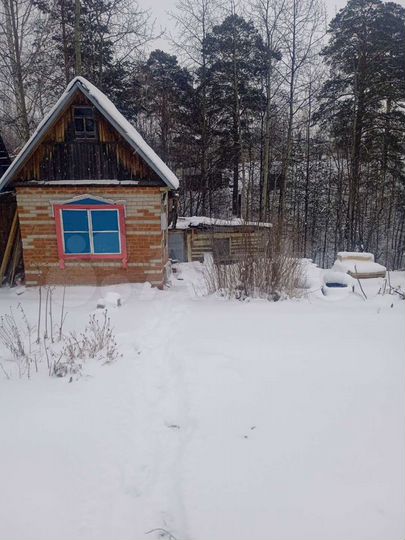 Дача 20 м² на участке 7 сот.