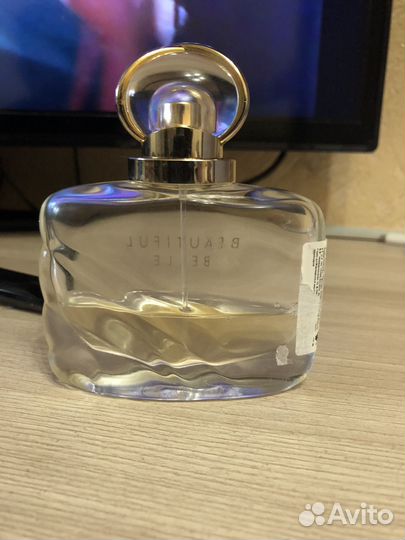 Парфюмерная вода Beautiful Belle женская