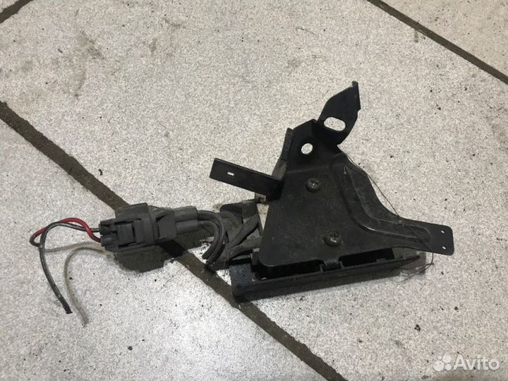 Резистор топливного насоса Toyota Progres JCG10