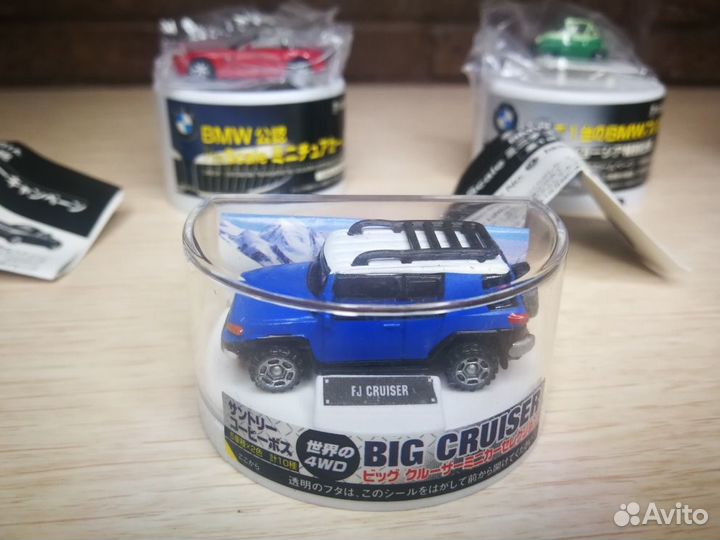 Масштабные модели BMW и Big Cruiser (Land Cruiser)