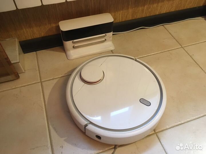 Робот пылесос Xiaomi Mi Vacuum Clener sdjqr01RR