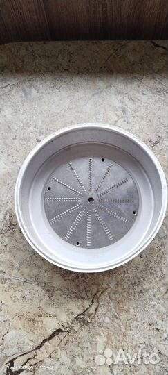 Сито,тёрка,новые к соковыжималке пр-ва сэпо