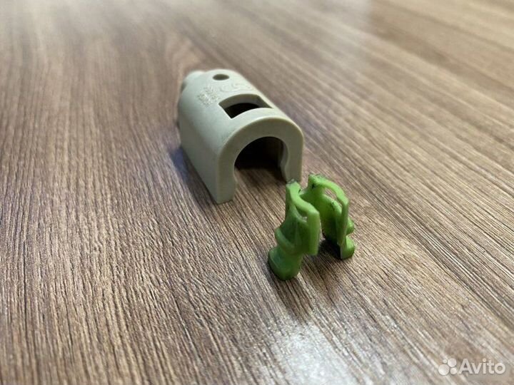 Крепление (защелка) топливной трубки Honda Civic 8