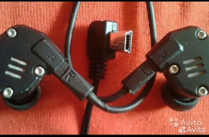 Наушники KZ ZS6/наушники AKG K52/наушники Philips