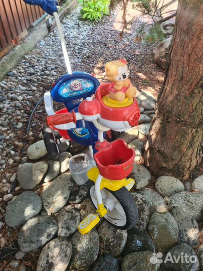 Детский трехколесный велосипед бу