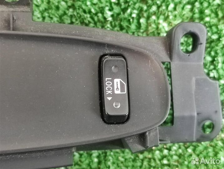 Кнопка стеклоподъемника Lexus GS 450H 2007