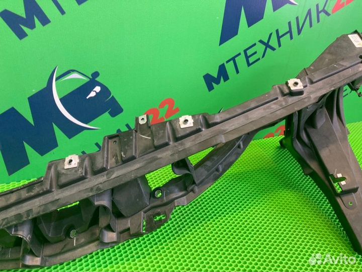 Кронштейн крыла правый Bmw X5 E70 N57D30A 2012