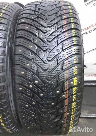 Nokian Tyres Hakkapeliitta 8 225/55 R17 97T