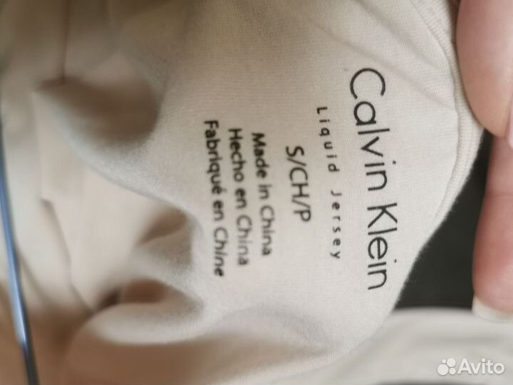 Лонгслив calvin klein женский