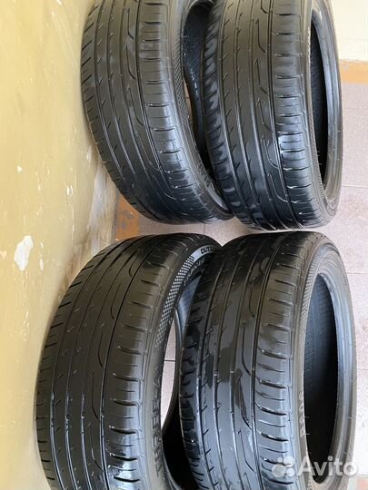 Three-A P606 215/50 R17 100R