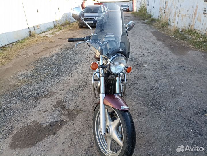 Suzuki VX 800