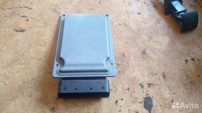 Блок управления подвеской Cadillac SRX 2003-2009