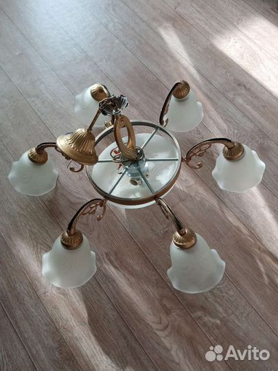 Люстра потолочная