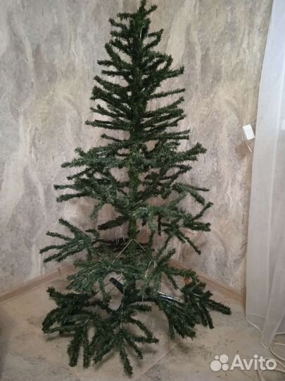 Елка искусственная