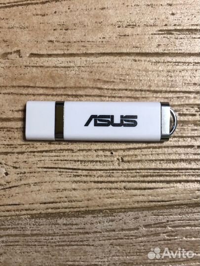 Флешка 16 Гб