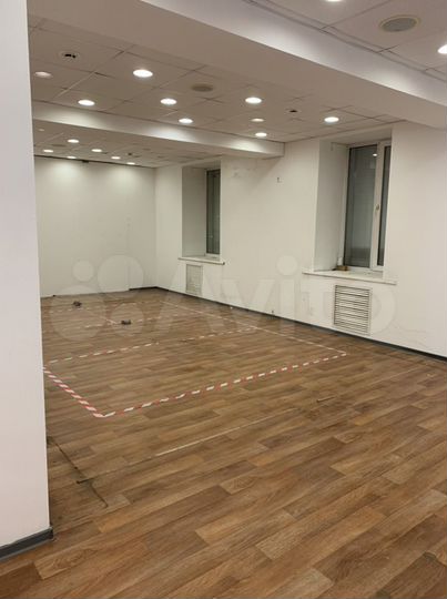 Торговая площадь, 76 м²