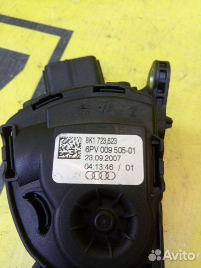 Педаль газа передняя левая Audi A5 купе 3.2 cala