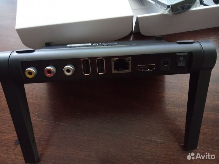 SMART tv приставка iconbit