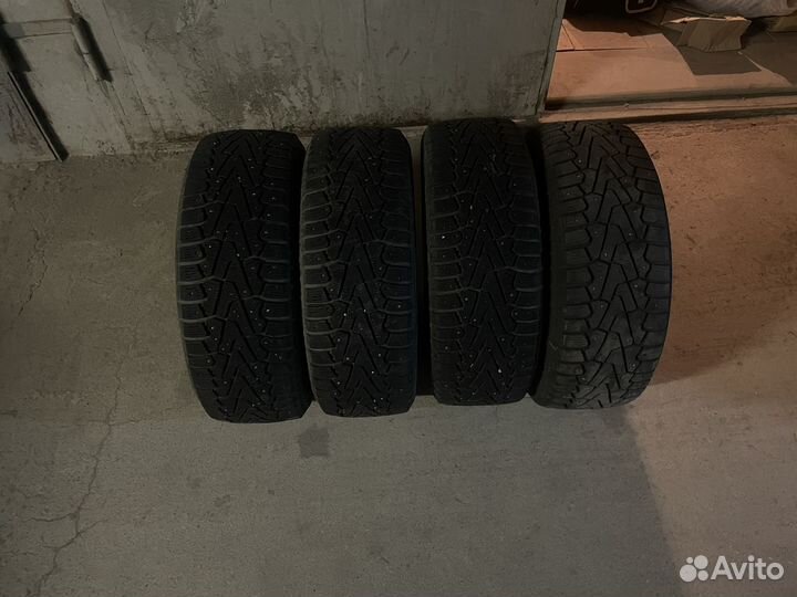 Pirelli Ice Zero 205/55 R16 94T