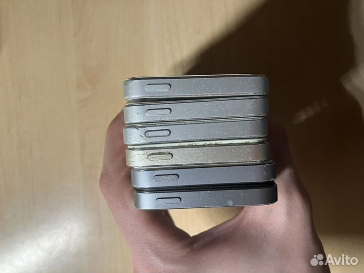 iPhone 5S, 64 ГБ
