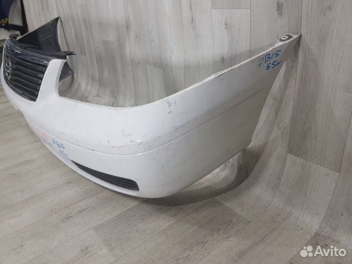 Бампер перед. nissan sunny