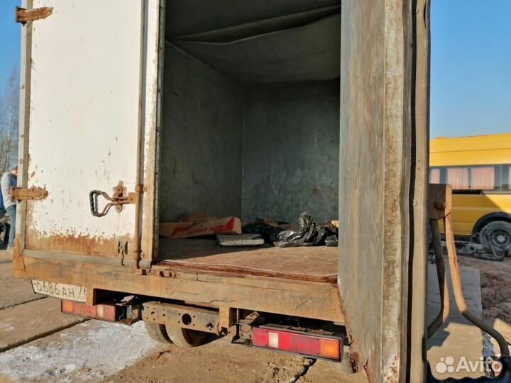 В разборе Gaz Газ 2011