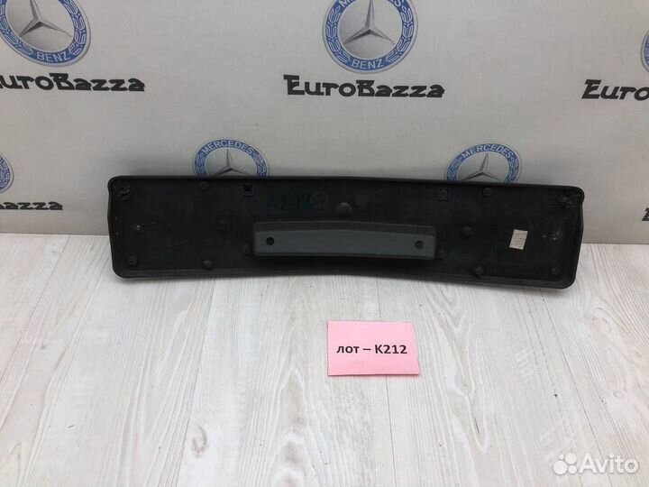 Площадка номерного знака Mercedes W166