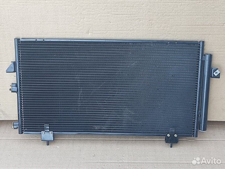 Радиатор кондиционера Toyota Rav4 ZCA20 2000-2005