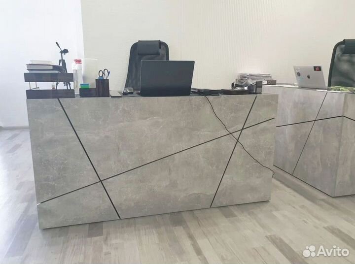 Офисная мебель / компьютерный стол