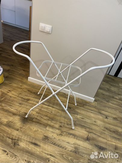 Подставка под ванну