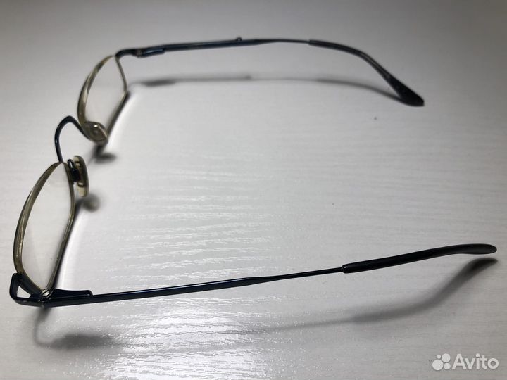 Очки с линзами