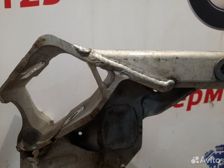 Подрамник Bmw X1 E84 N46B20BD 2012