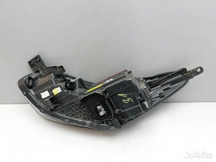 Фара правая Kia Sportage