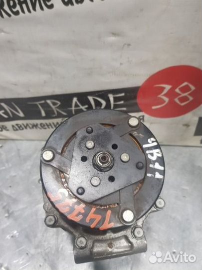 Компрессор кондиционера Mitsubishi 4B11