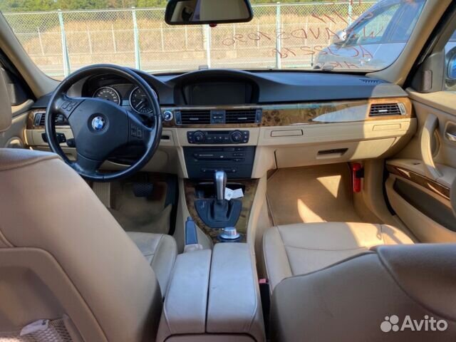 BMW 330XI левый руль е90 4WD полный привод разбор