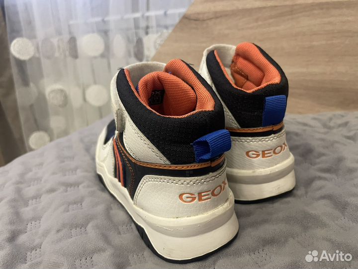 Кроссовки для мальчика