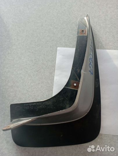 Брызговик задний Nissan Pulsar FN15