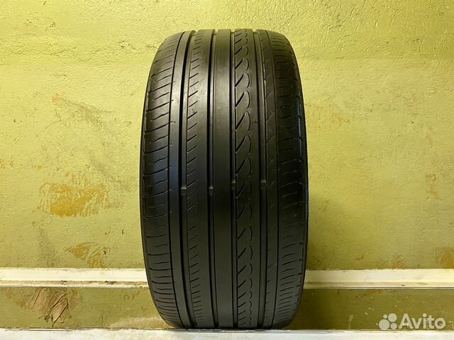 Yokohama Advan dB V551 245/35 R19 93W