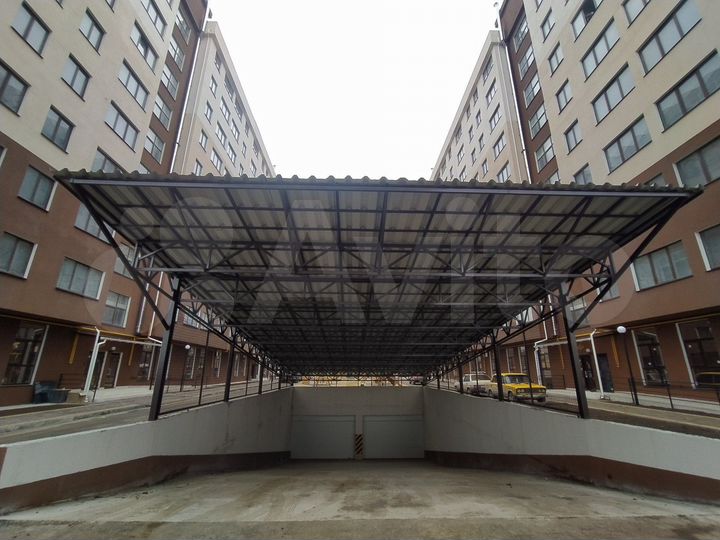 Машиноместо, 15 м²