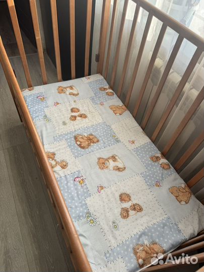 Кроватка детская в отличном состоянии