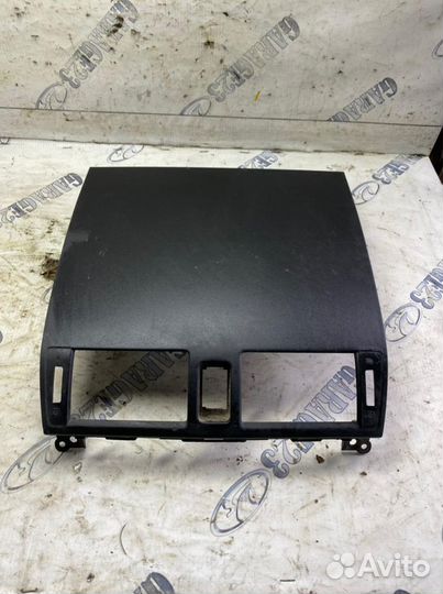 Рамка дефлектора торпедо Mazda 3