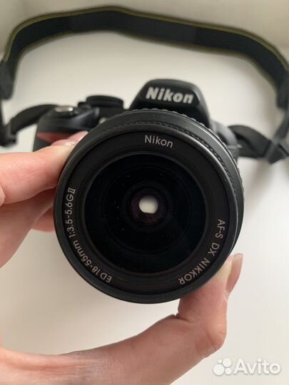 Зеркальный фотоаппарат Nikon d3100