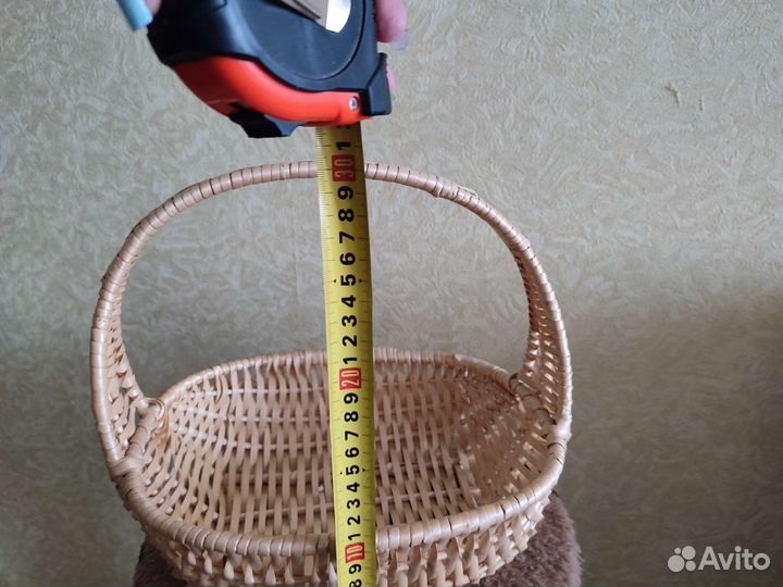 Корзина плетеная