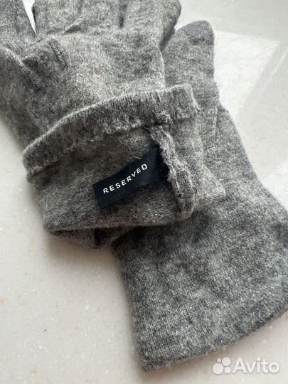 Перчатки reserved