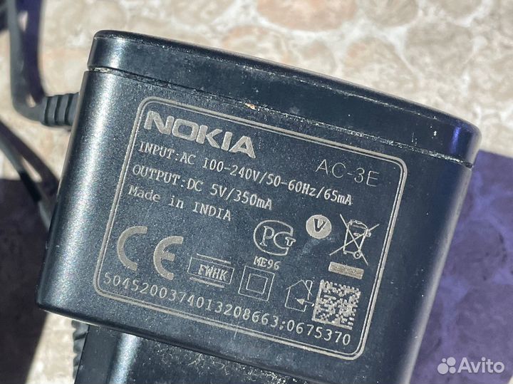 Зарядное устройство Nokia AC-3E