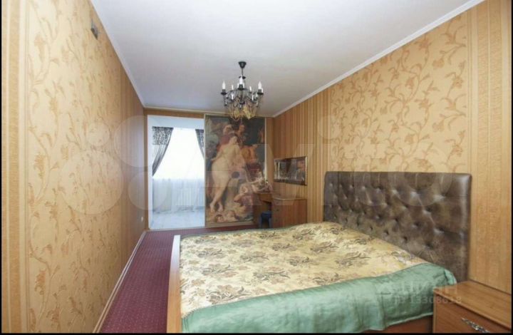 2-к. квартира, 55 м², 2/10 эт.