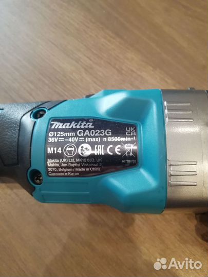 Аккумуляторная болгарка 40V XGT Makita GA023GZ