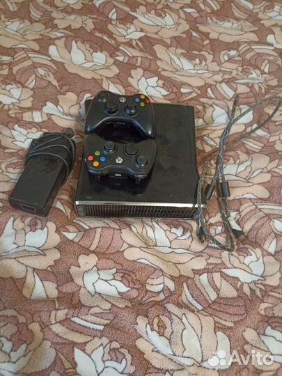 Продам Xbox 360