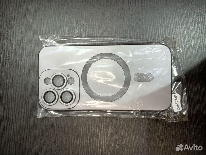 Чехол на iPhone 14 pro